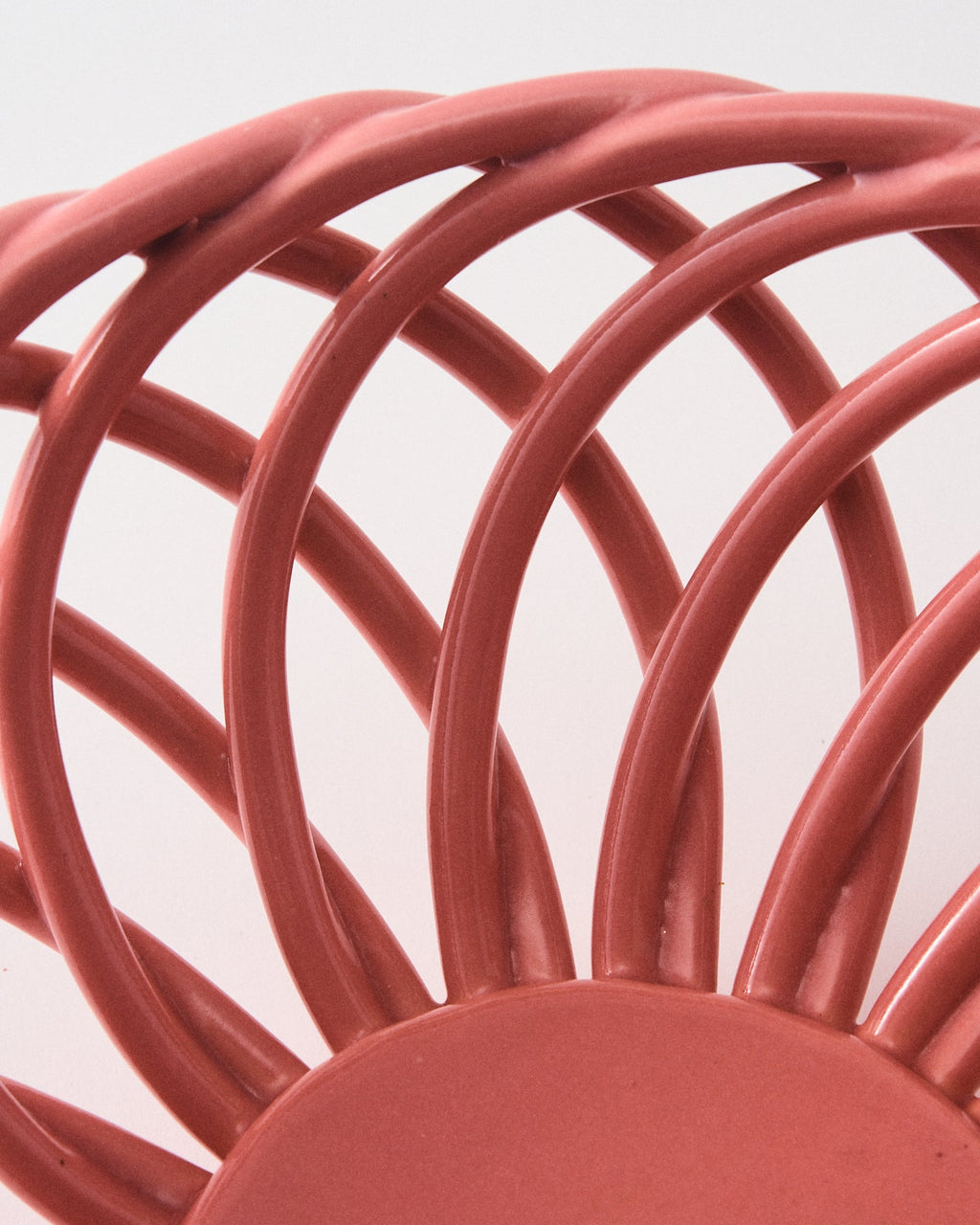 1960s Italian Ceramic Rose Pink Woven Bowl