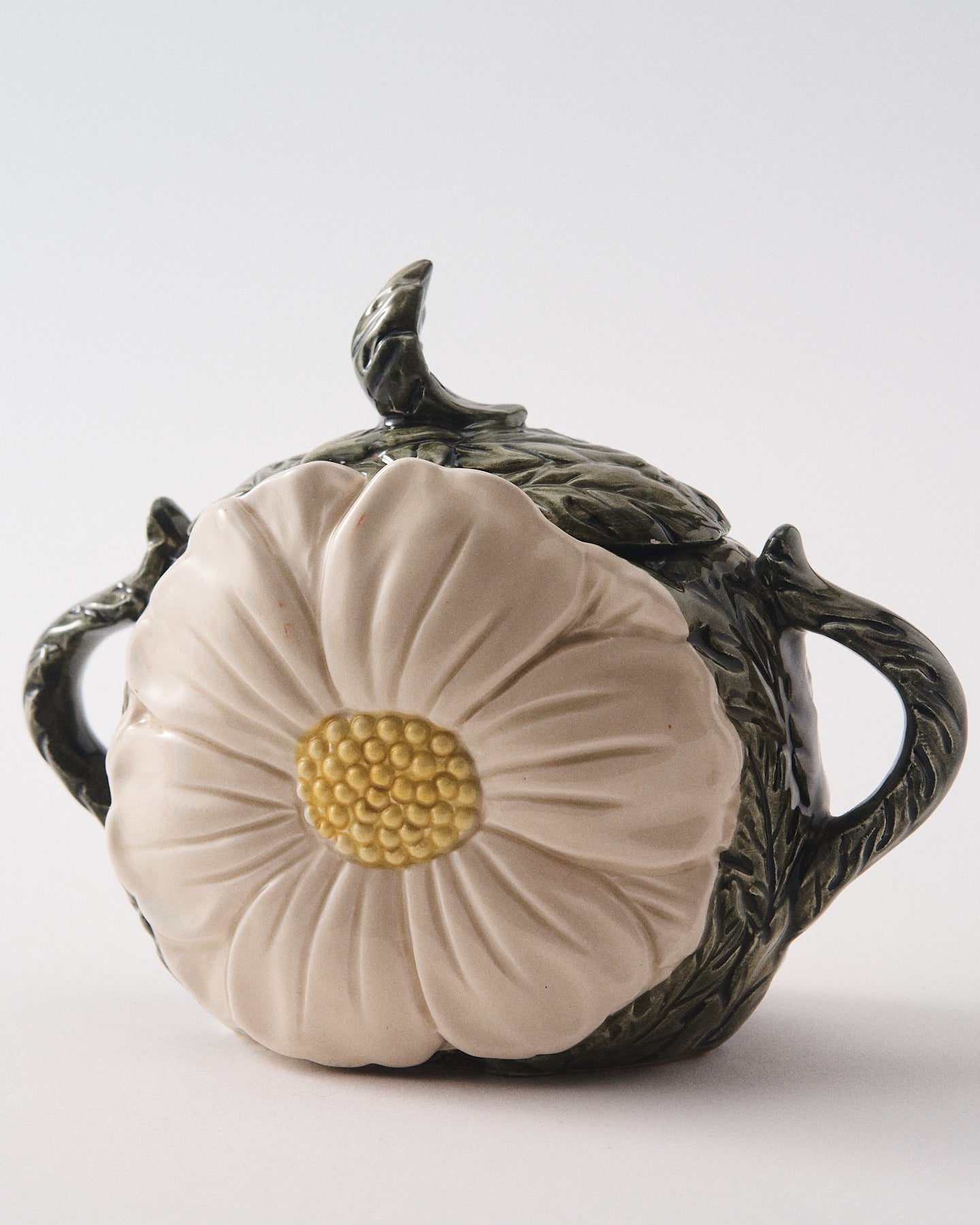 1980s Hand Painted Ceramic Daisy Creamer & Sugar Pot
